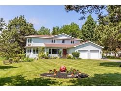 44 West AVE Sackville, NB E4L 4P1