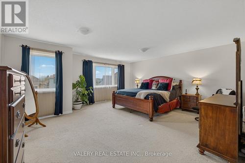 3 Hardcastle Place, Cambridge, ON - Indoor Photo Showing Bedroom