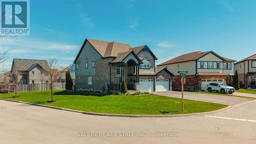 3 Hardcastle Place, Cambridge, ON - Outdoor With Facade