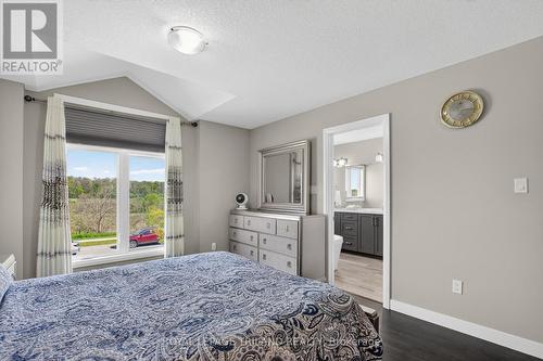 1199 Blackwell Boulevard, London North (North C), ON - Indoor Photo Showing Bedroom