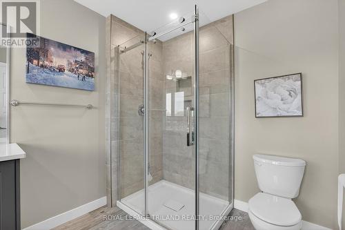 1199 Blackwell Boulevard, London North (North C), ON - Indoor Photo Showing Bathroom