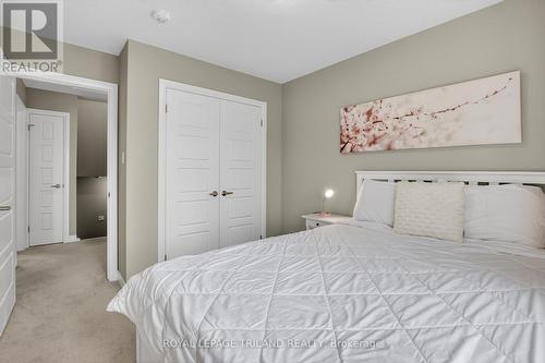 1199 Blackwell Boulevard, London North (North C), ON - Indoor Photo Showing Bedroom