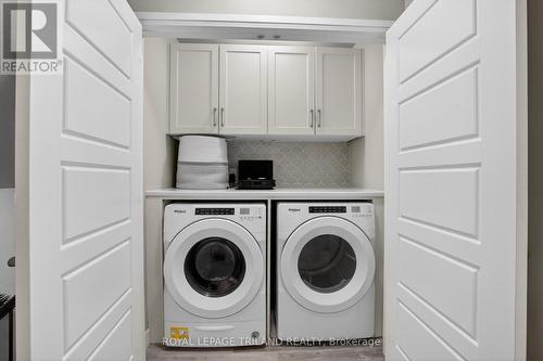 1199 Blackwell Boulevard, London North (North C), ON - Indoor Photo Showing Laundry Room