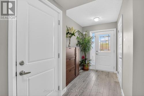 Front Foyer - 1199 Blackwell Boulevard, London North (North C), ON - Indoor Photo Showing Other Room
