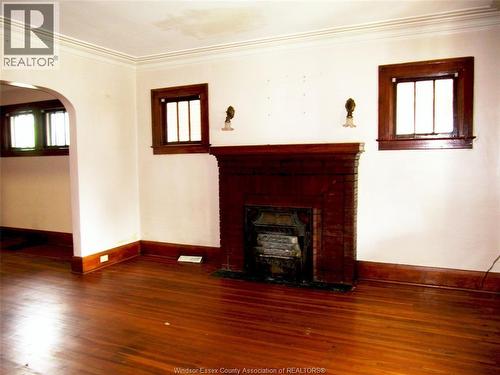 1063 Bruce, Windsor, ON - Indoor With Fireplace