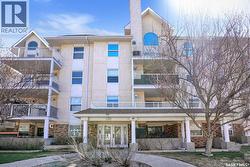 302 2217 Angus STREET  Regina, SK S4T 2A3