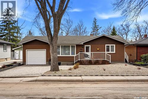 229 20Th Avenue E, Regina, SK - Outdoor
