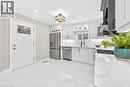 262 Broadway Avenue, Hamilton, ON  - Indoor Photo Showing Kitchen 