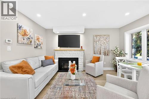 262 Broadway Avenue, Hamilton, ON - Indoor Photo Showing Living Room With Fireplace
