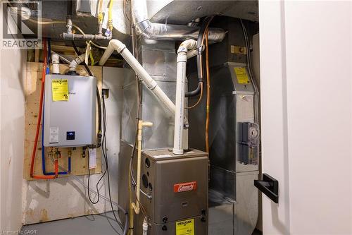 262 Broadway Avenue, Hamilton, ON - Indoor Photo Showing Basement