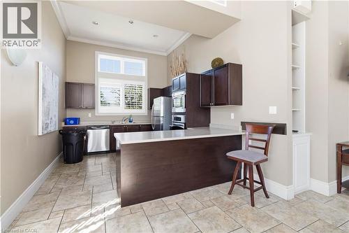 1340 Main Street E Unit# 113, Milton, ON - Indoor Photo Showing Kitchen
