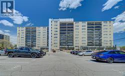 15 ALBRIGHT Road Unit# 914  Hamilton, ON L8K 5J2