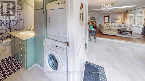 19 Hastings Avenue, Tiny, ON 