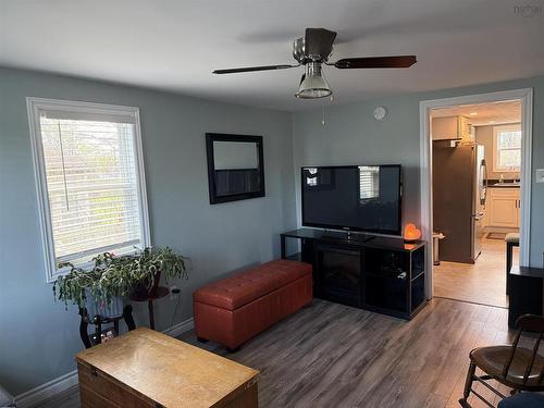 39 Coll Avenue, Stellarton, NS 