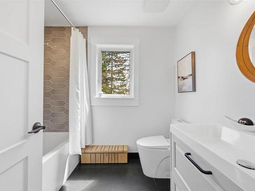 73 Lakefront Drive, Hammonds Plains, NS 