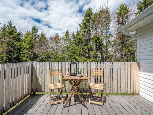 73 Lakefront Drive, Hammonds Plains, NS 