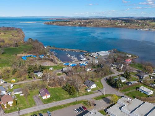 60 Harbour Drive, Pictou, NS 