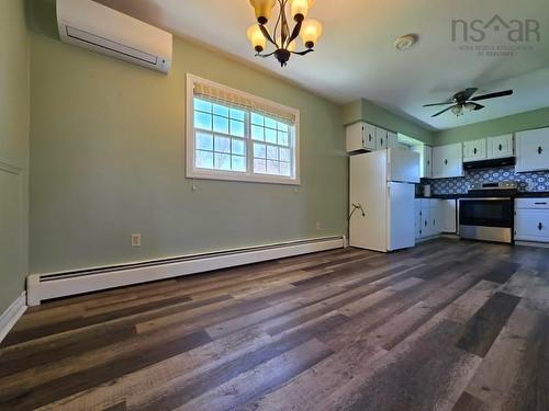 15 Montery Drive, Salmon River, NS 