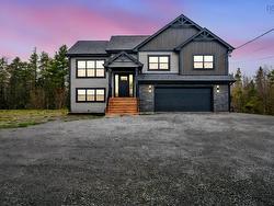 81 Gardeners Walk  Beaver Bank, NS B4H 1A5