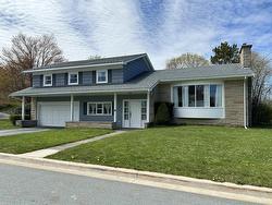 42 William Street Liverpool, NS B0T 1K0