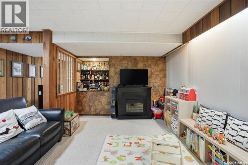 89 Phillips Crescent, Saskatoon, SK - Indoor With Fireplace