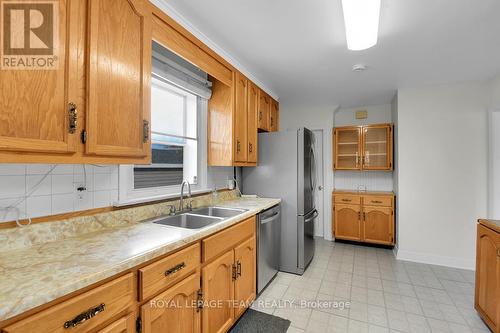 1104 Apolydor Avenue, Ottawa, ON - Indoor Photo Showing Kitchen With Double Sink