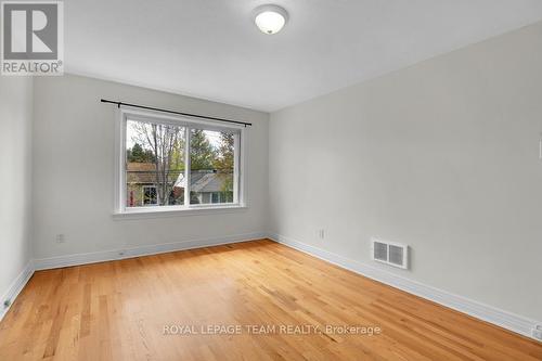 1104 Apolydor Avenue, Ottawa, ON - Indoor Photo Showing Other Room