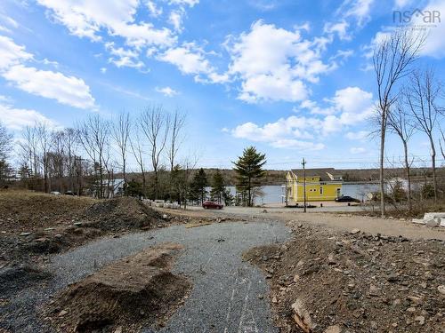 2884 Highway 2, Fall River, NS 