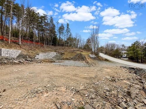 2884 Highway 2, Fall River, NS 