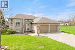 313 APPLEWOOD  Kingsville, ON N9Y 3Y7