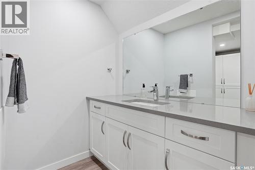 73 Darke Crescent, Regina, SK 