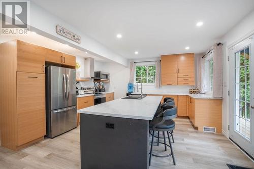 286 Harmony Beach Rd, Havilland, ON - Indoor Photo Showing Kitchen