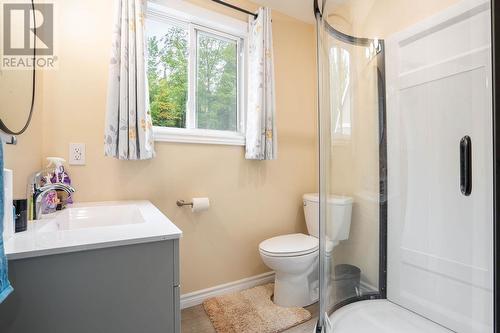 286 Harmony Beach Rd, Havilland, ON - Indoor Photo Showing Bathroom