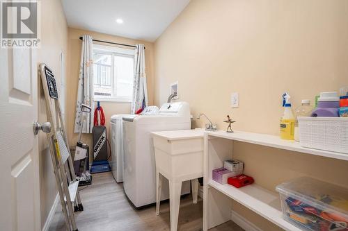 286 Harmony Beach Rd, Havilland, ON - Indoor Photo Showing Laundry Room