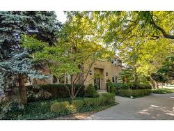 379 ELMGROVE Drive  Lakeshore, ON N8N 4H2