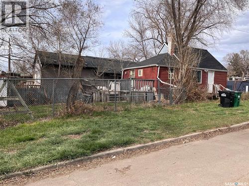 701 I Avenue N, Saskatoon, SK - Outdoor With Deck Patio Veranda