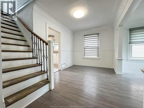 1842 Drouillard, Windsor, ON - Indoor Photo Showing Other Room