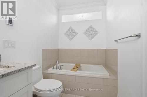 Upper: Primary Ensuite - 1403 - 240 Villagewalk Boulevard, London North (North R), ON - Indoor Photo Showing Bathroom