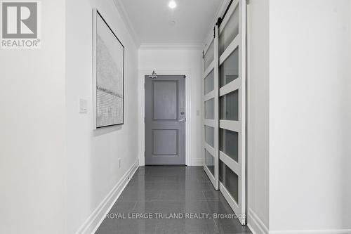 Upper: Entrance - 1403 - 240 Villagewalk Boulevard, London North (North R), ON -  Photo Showing Other Room