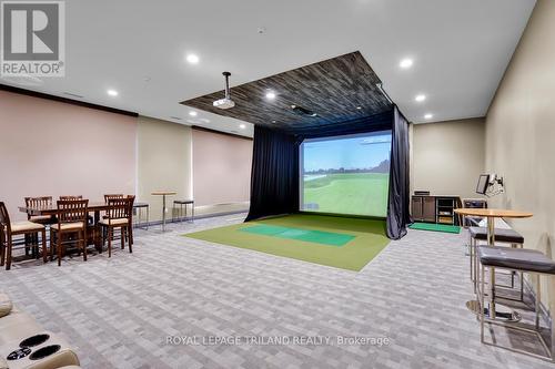 Villagewalk Amenities - 1403 - 240 Villagewalk Boulevard, London North (North R), ON - Indoor Photo Showing Other Room