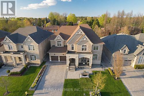 95 Sarracini Crescent, Vaughan, ON - Outdoor With Facade
