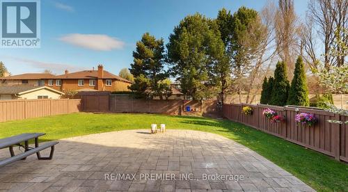 95 Sarracini Crescent, Vaughan, ON - Outdoor With Backyard