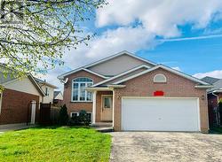 MAIN FL - 7153 KELLY DRIVE Niagara Falls, ON L2H 3K1