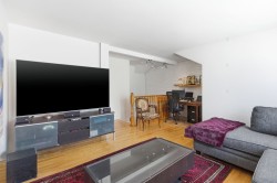 Salon - 