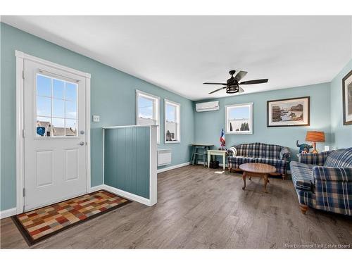 17 North Bayview Rd, Baie-Sainte-Anne, NB 
