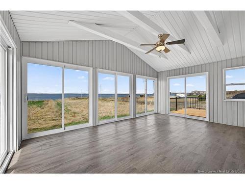17 North Bayview Rd, Baie-Sainte-Anne, NB 