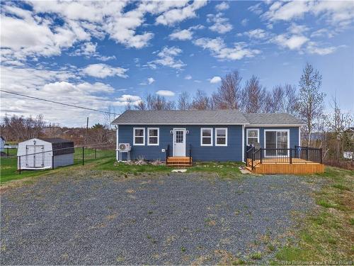 17 North Bayview Rd, Baie-Sainte-Anne, NB 