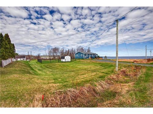 17 North Bayview Rd, Baie-Sainte-Anne, NB 