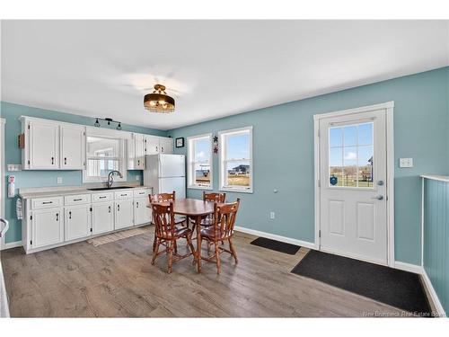 17 North Bayview Rd, Baie-Sainte-Anne, NB 
