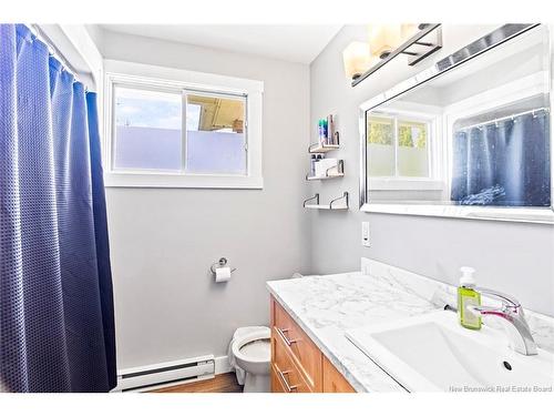 210 Mcneill Ave, Fredericton, NB 